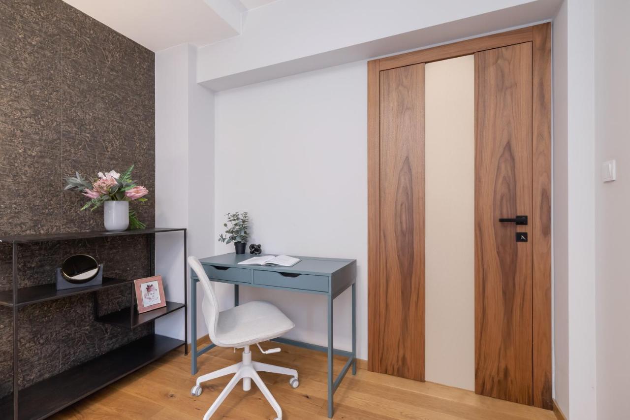 Chopina Cracow By Renters * Krakau